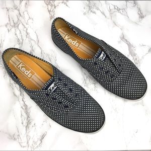 2/$25 EUC Keds Blue Polka Dot Slip On Sneakers